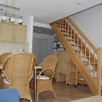 Residenz Am 4-64 아파트 징스트