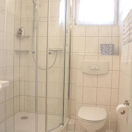 Residenz Am 4-64 * Цингст