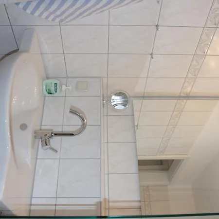 Апартаменты Residenz Am 4-64 Цингст